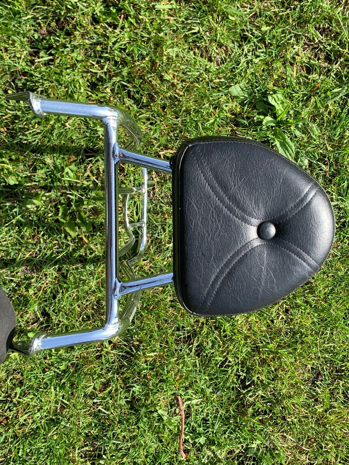 Sissybar rugsteun koffer/ tassen rekje chroom, Motoren, Accessoires | Koffers en Tassen, Ophalen