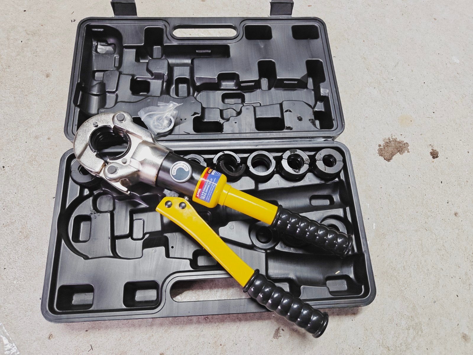 Handmatige hydraulische perstang - Nieuw in koffer, Ophalen of Verzenden, Nieuw, Tang