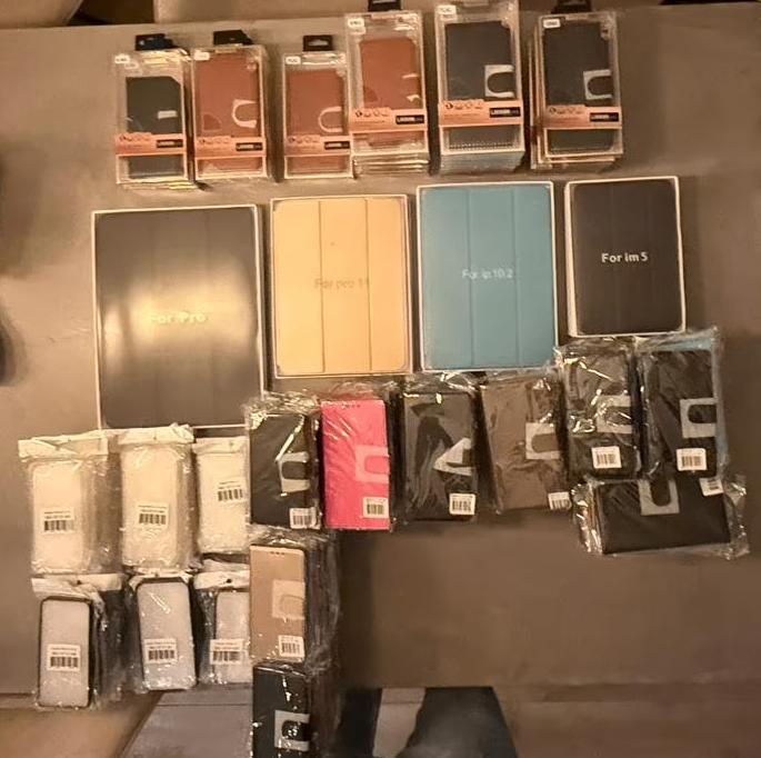 HELE GROTE partij Apple Accessoires - Waarde €6.000, Ophalen of Verzenden, Nieuw, IPhone SE (2022), Hoesje of Tasje