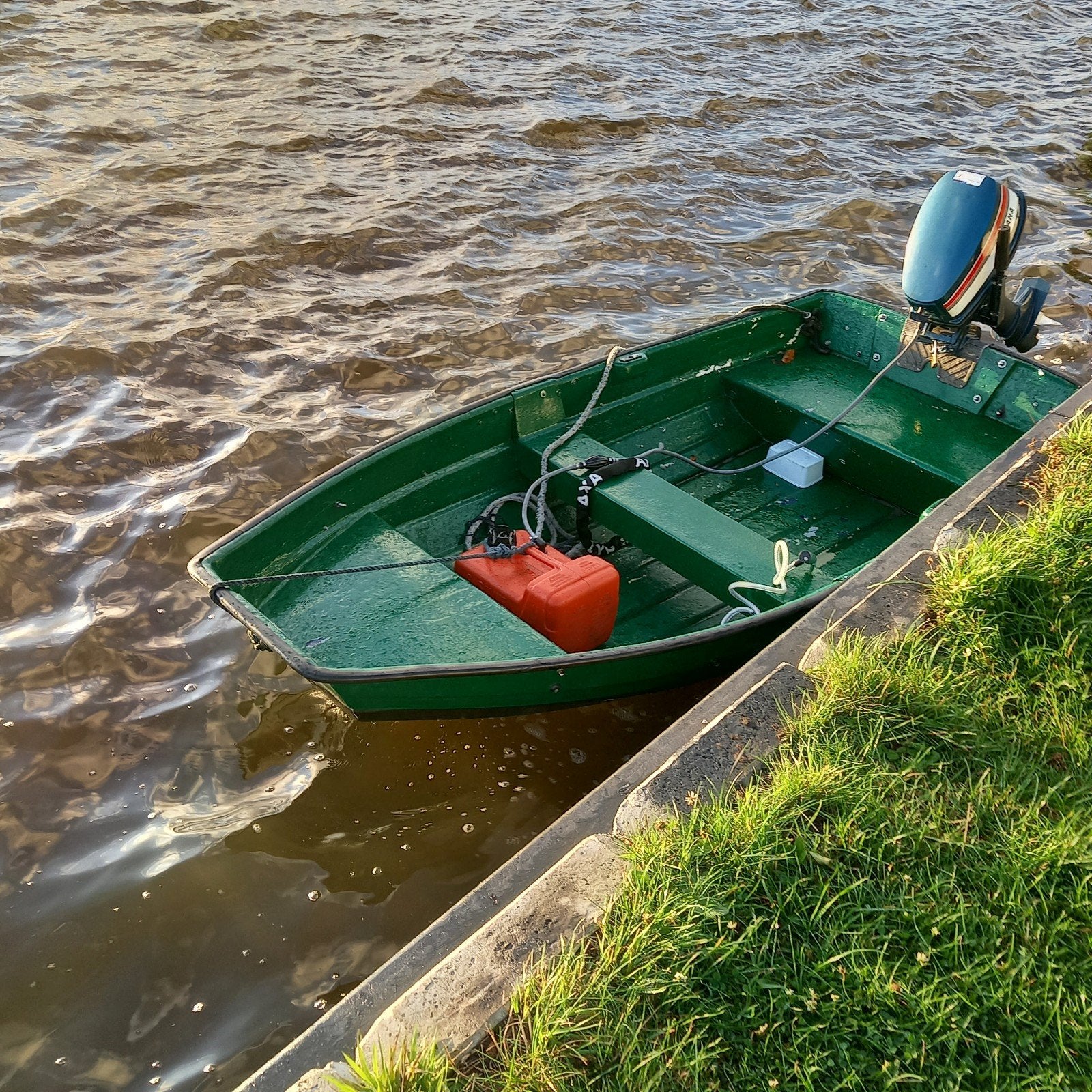 mooie polyester boot 4 pk, Watersport en Boten, Ophalen, Gebruikt, Drie personen of meer, Overige typen