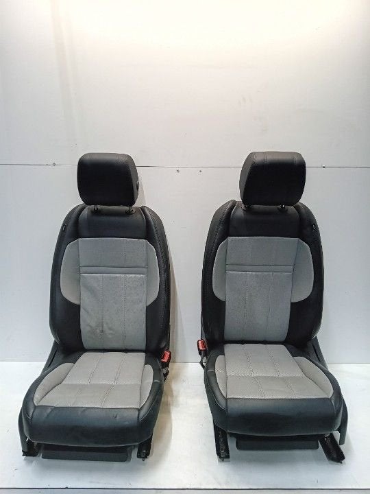 Interieur Land Rover Evoque, Auto-onderdelen, Interieur en Bekleding, Onderdelen@venauto.nl, Van der Ven Autorecycling B.V., Ettenseweg 76, 4706 PB Roosendaal, The Netherlands