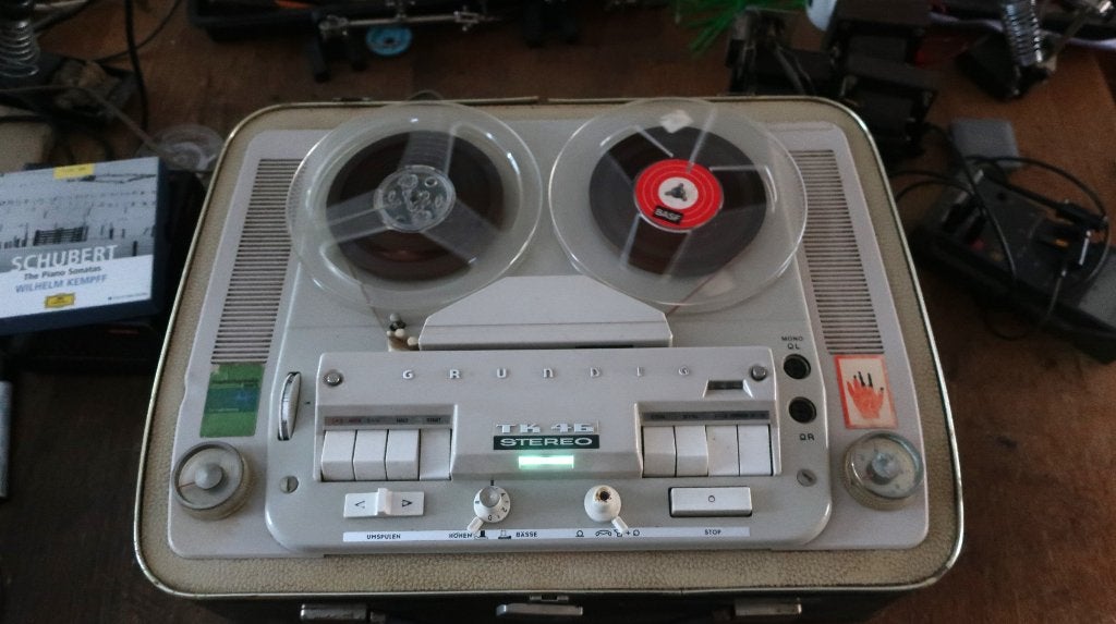 Bandrecorder TK46 Grundig,  buizen, stereo,   Goed, Ophalen, Bandrecorder, Met stofkap