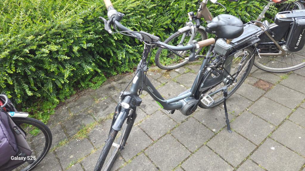 E Victoria elektrische fiets opknapper met2 accu and oplader, 51 tot 55 cm, Ophalen, Zo goed als nieuw, Overige merken