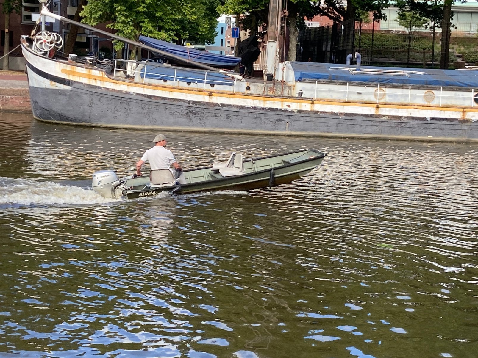 Aluma boot 20pk honda buitenboordmotor, Watersport en Boten, Ophalen, Zo goed als nieuw, Buitenboordmotor