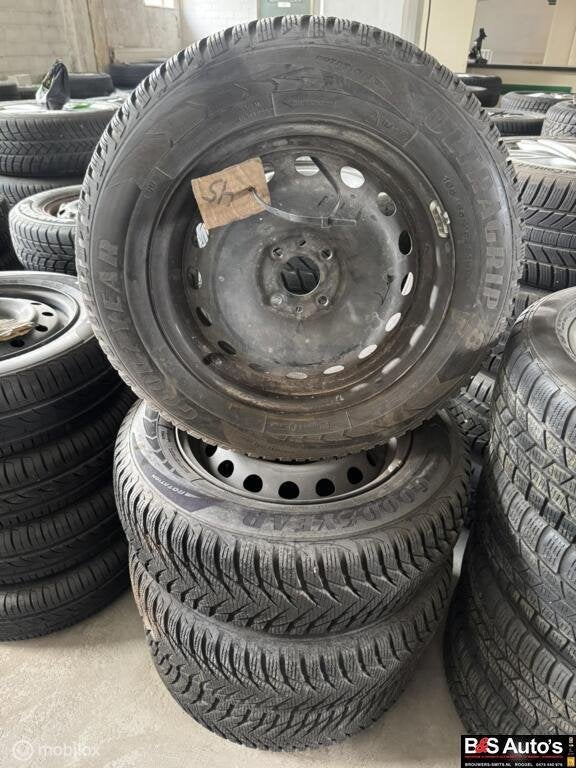 Winterset Goodyear Ultragrip Fiat Bravo II ('07-'14), Ophalen, Gebruikt, 16 inch