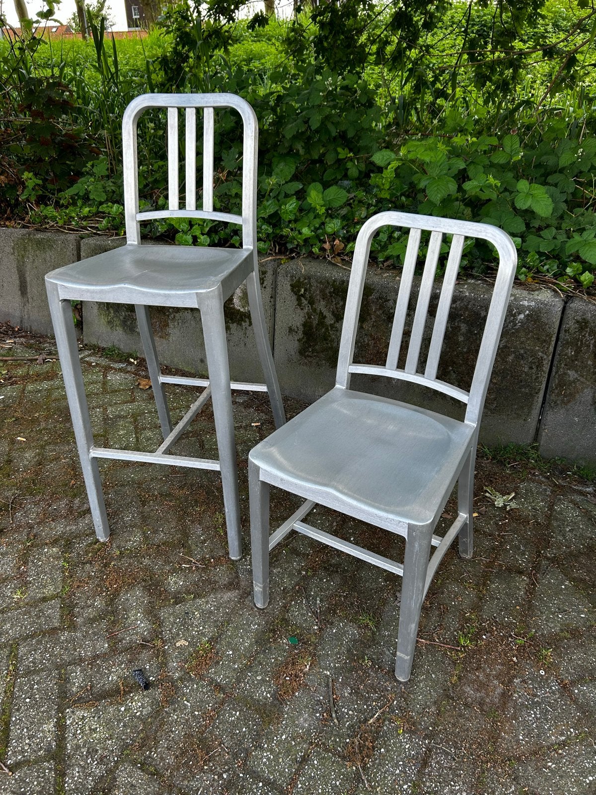 Emeco design aluminium stoelen en barkrukken, Ophalen, Zo goed als nieuw, Metaal, Grijs