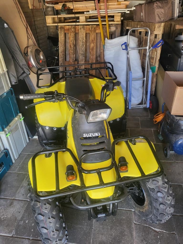 Suzuki QuadRunner LT-F160 Quad - Geel, 1 cilinder, 11 kW of minder