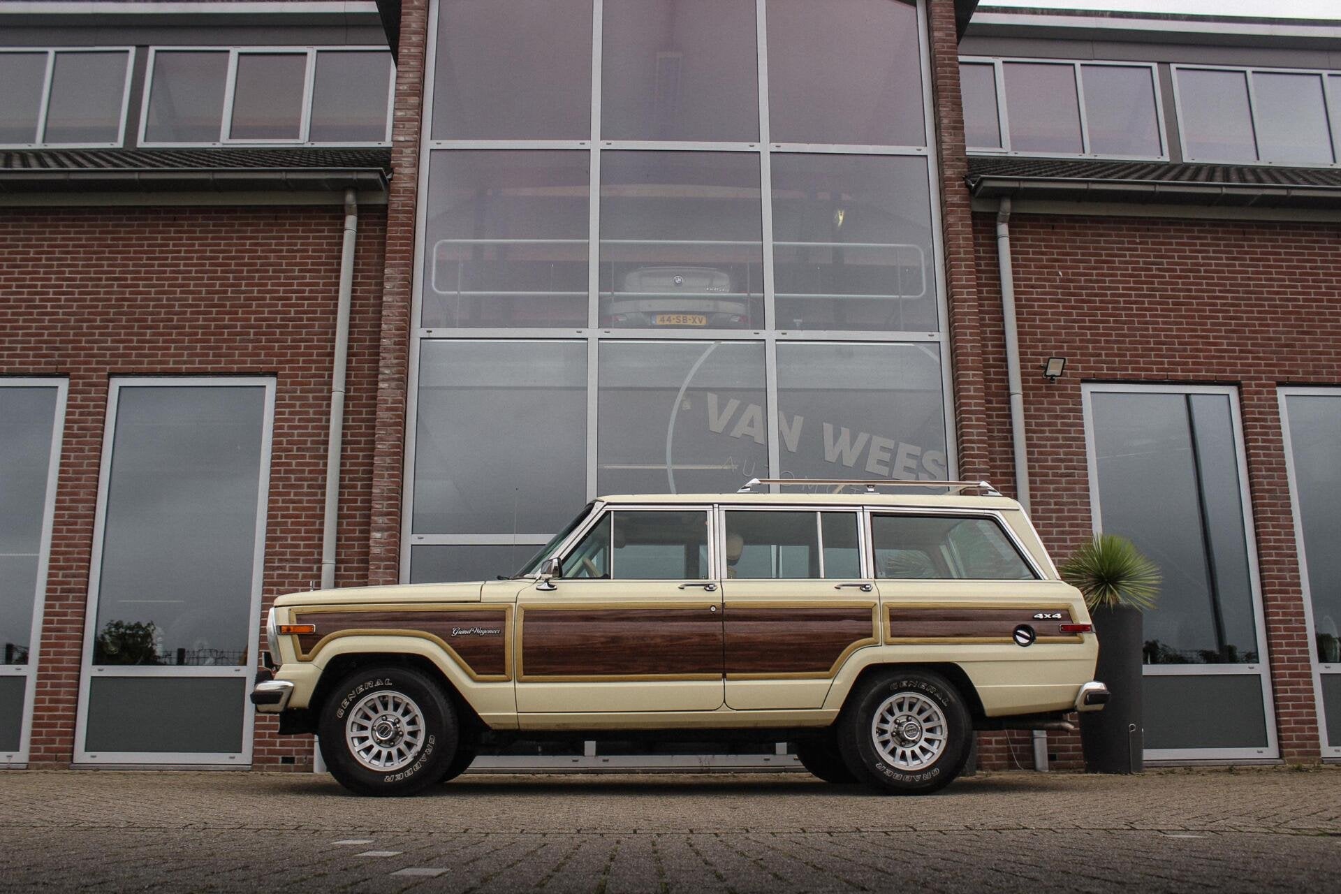 Jeep Wagoneer 5.9 V8 Limited Wagon | Origineel | 1979 | Dakr, foto 6