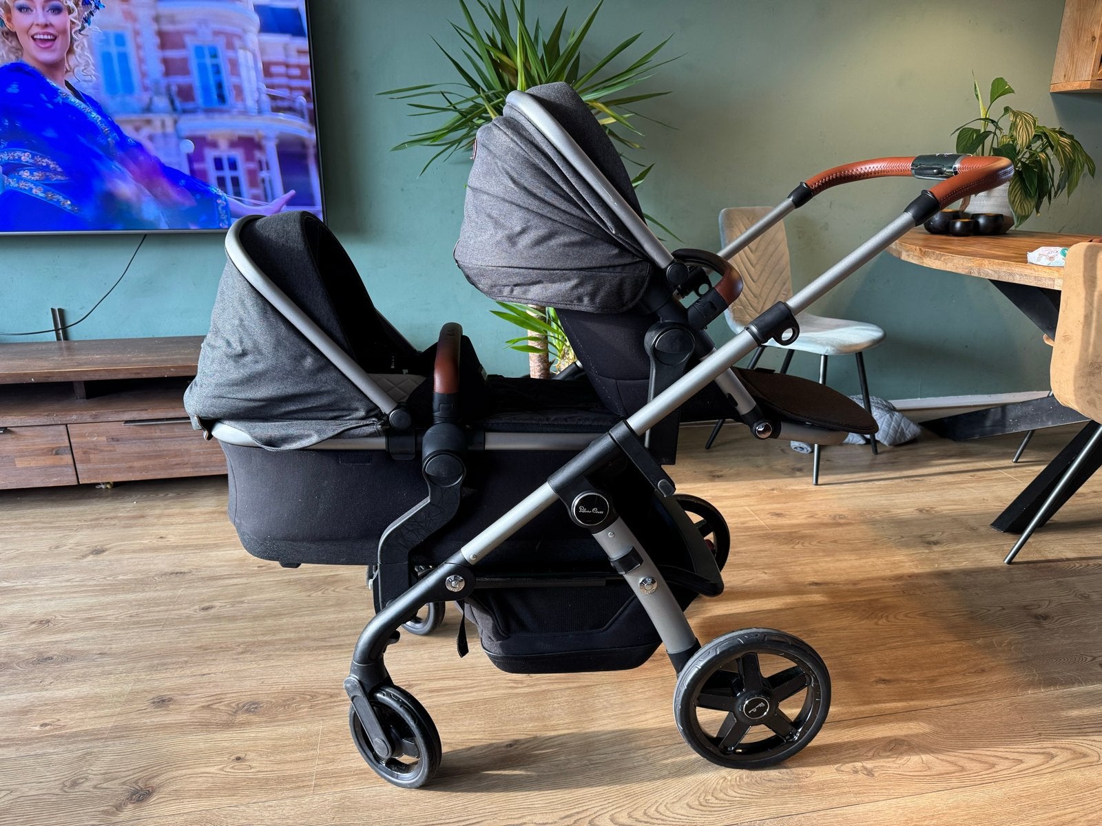 Silver Cross Kinderwagen met Reismand en Zitje - Z.G.A.N., Zo goed als nieuw, Combiwagen, Met reiswieg, Ophalen