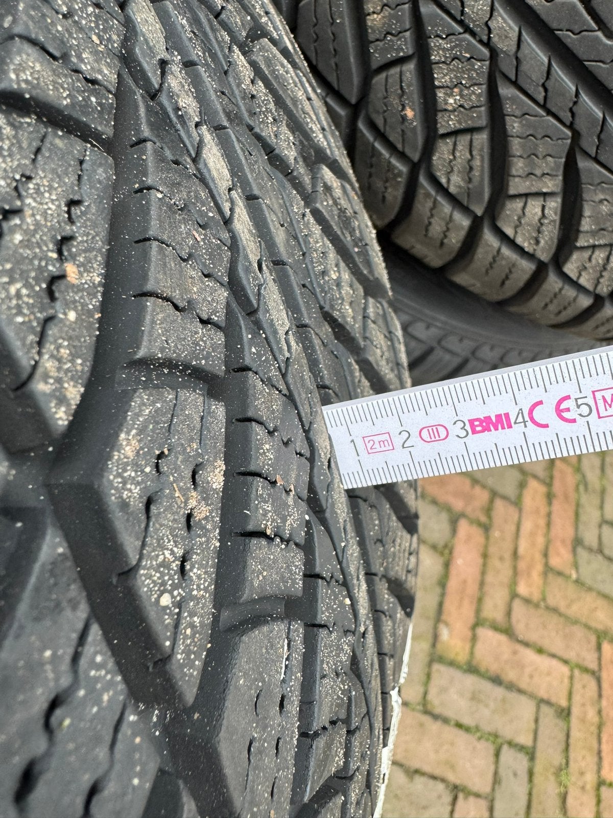 Wielset 18” BMW g60/g61 met winterbanden incl opbergrek, Ophalen, 18 inch, 245 mm, Banden en Velgen