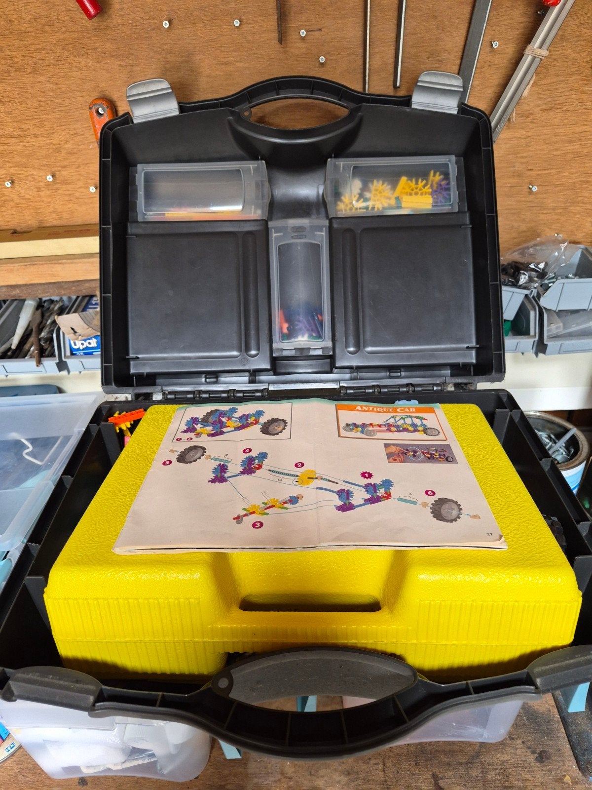 K'nex Bouwset in Curver Koffer - Compleet met Handleiding, Ophalen, Gebruikt, K'nex