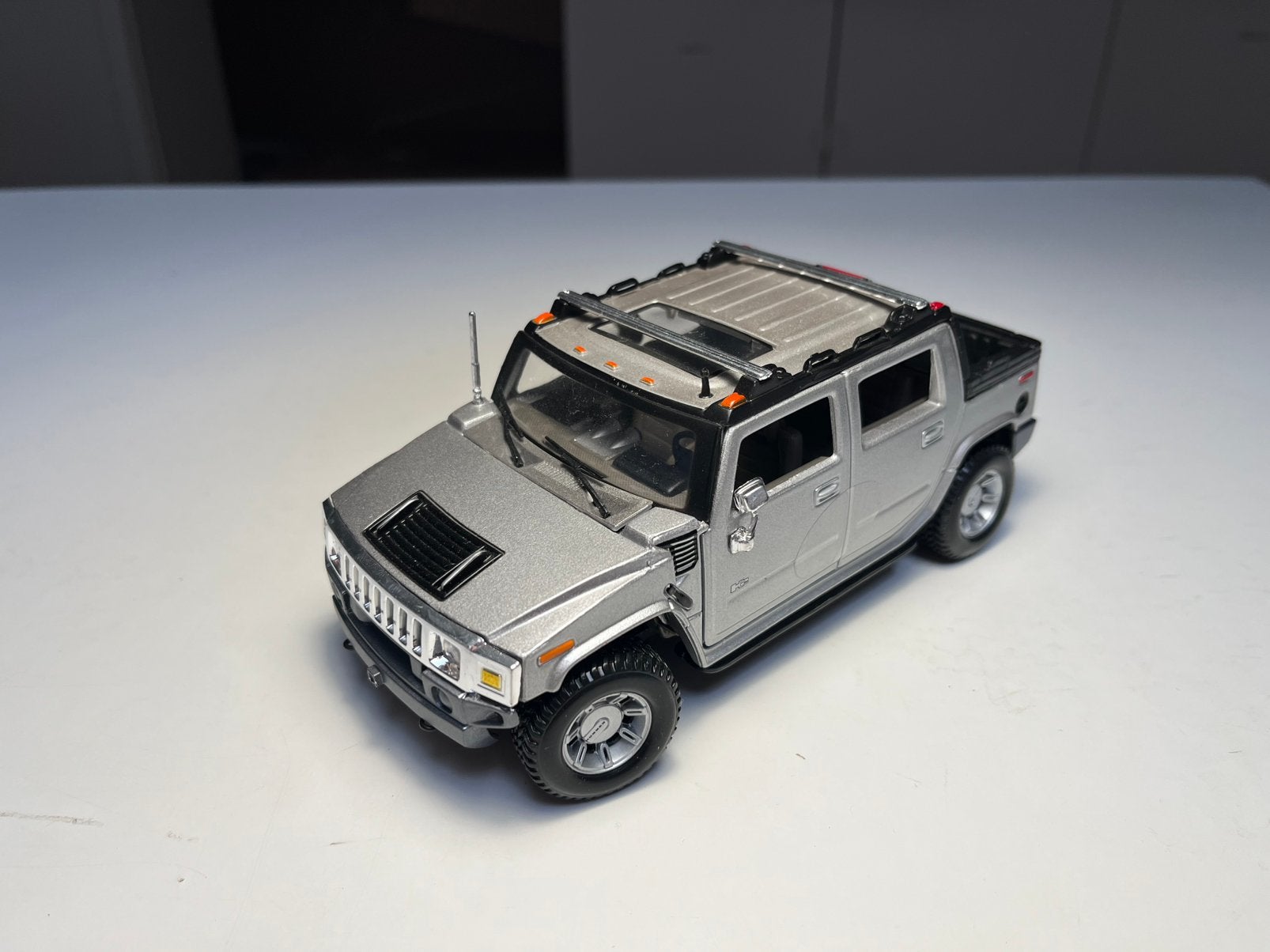 Maisto - Hummer H2 - Schaal 1:27, Hobby en Vrije tijd, Modelauto's | 1:24, Verzenden, Zo goed als nieuw, Auto, Maisto