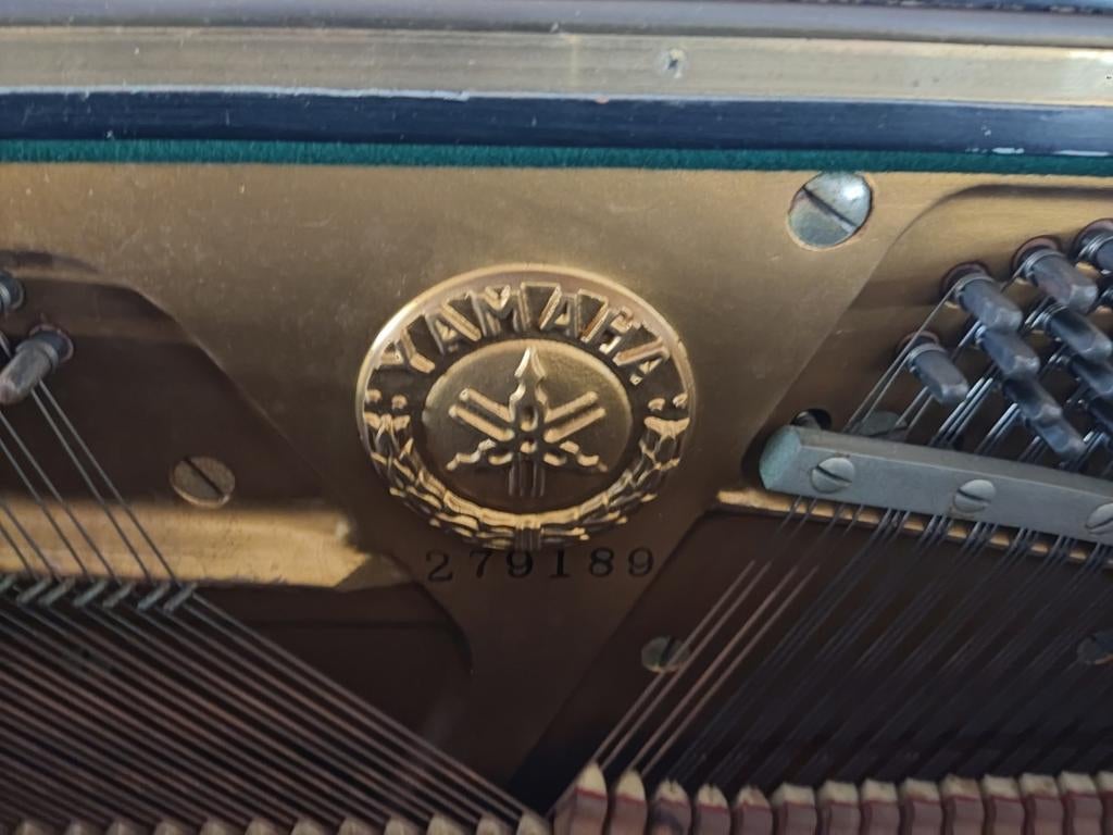 Yamaha Piano , NO U1, goede staat., Muziek en Instrumenten, Piano's, Ophalen, Zwart