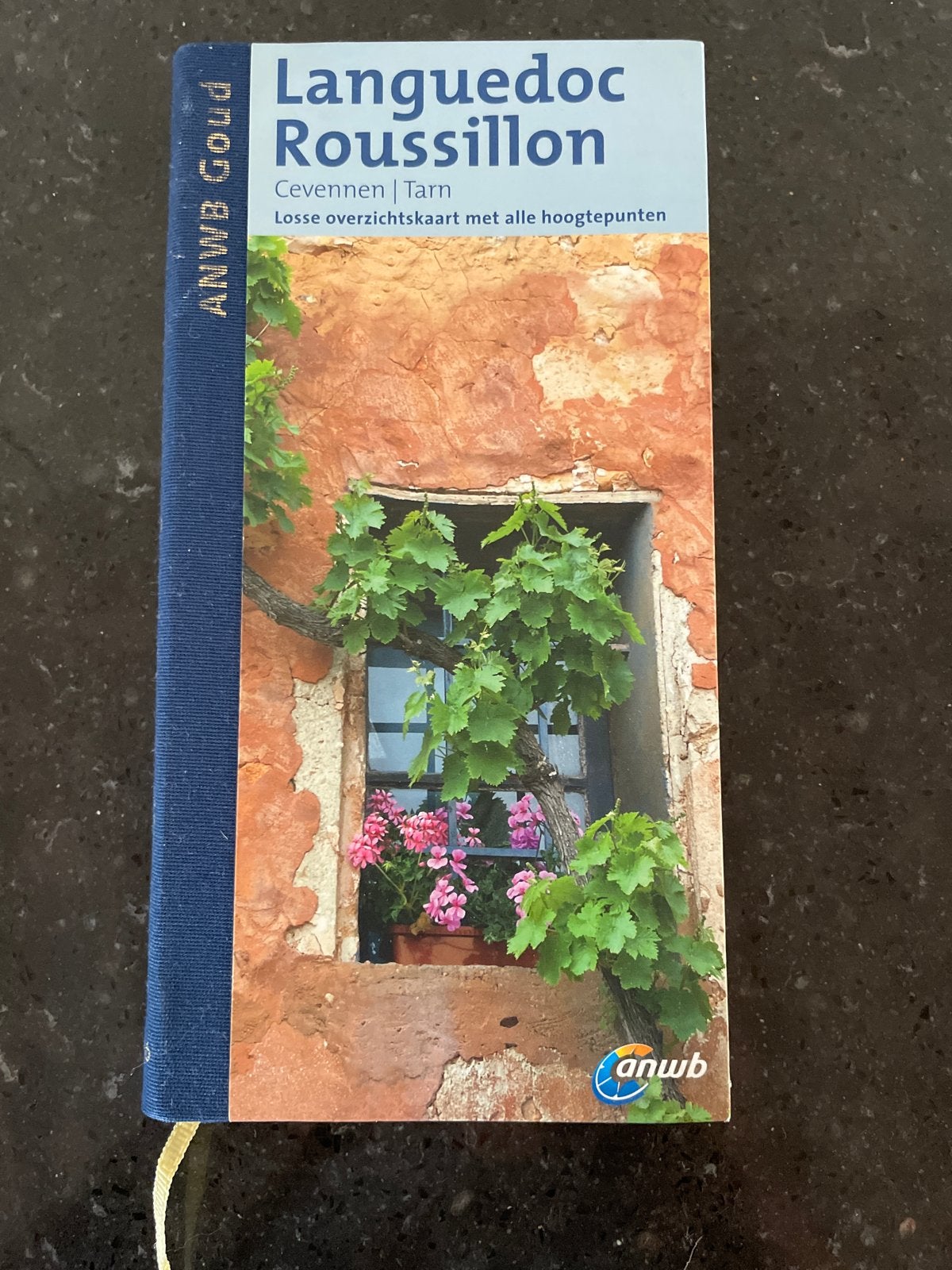 ANWB Goud Languedoc Roussillon Reisgids met kaart, Verzenden, Europa, Zo goed als nieuw, Reisgids of -boek