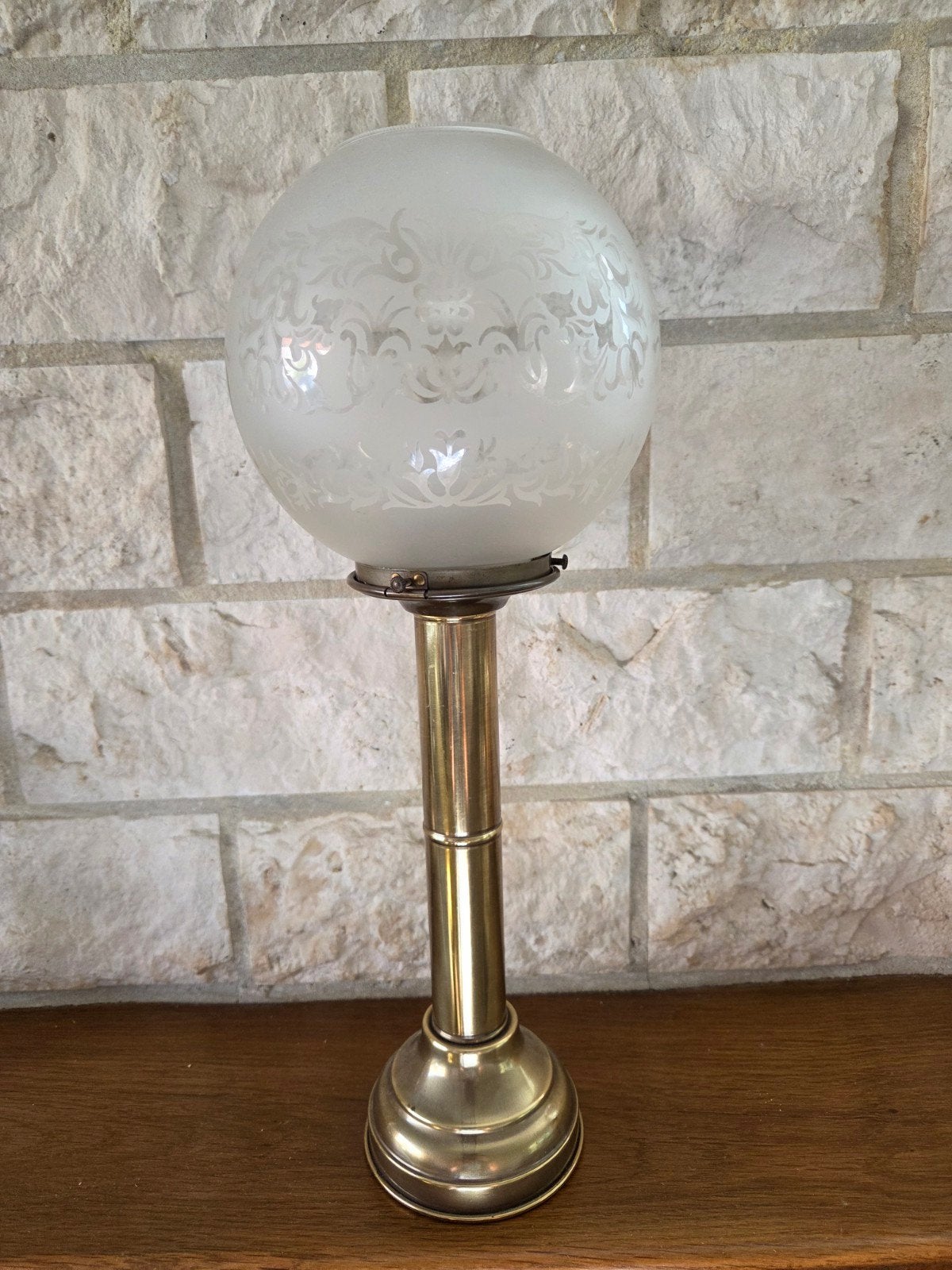 Antieke olielamp met glazen kap, Antiek en Kunst, Ophalen