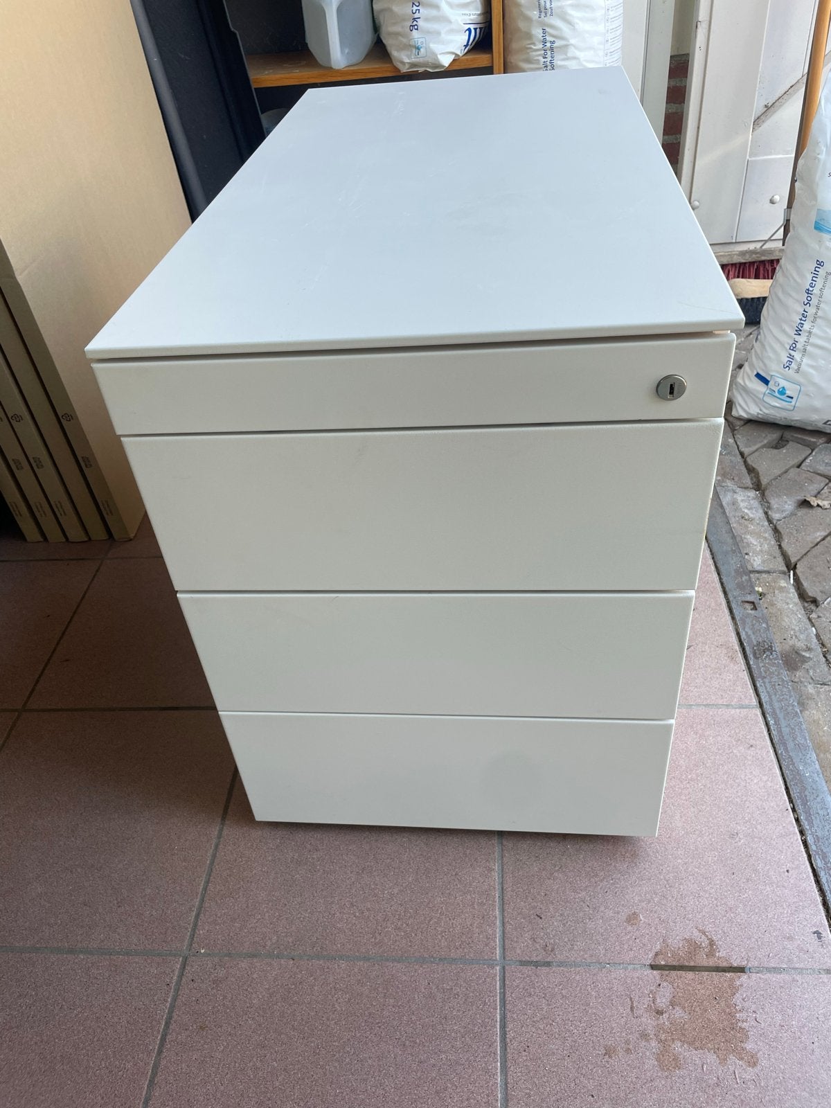 Metalen ladekastje, afsluitbaar - Steelcase, Ophalen, Minder dan 50 cm, Gebruikt, 3 of 4 laden