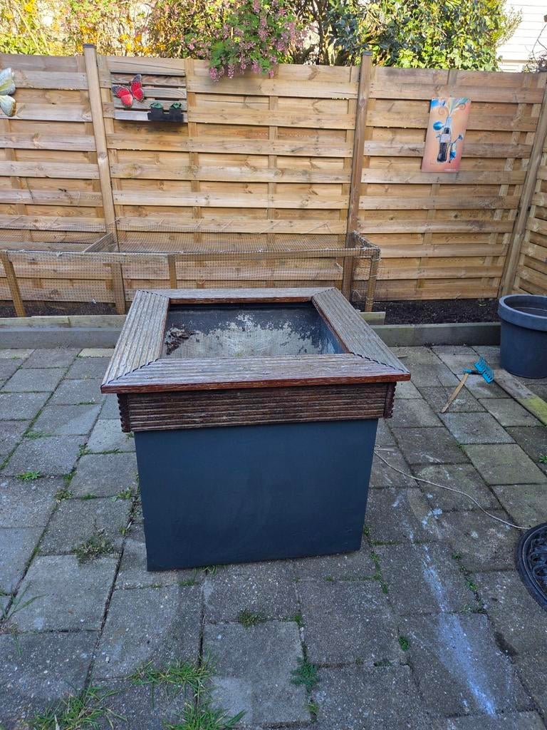 Mooie planten bak, Ophalen