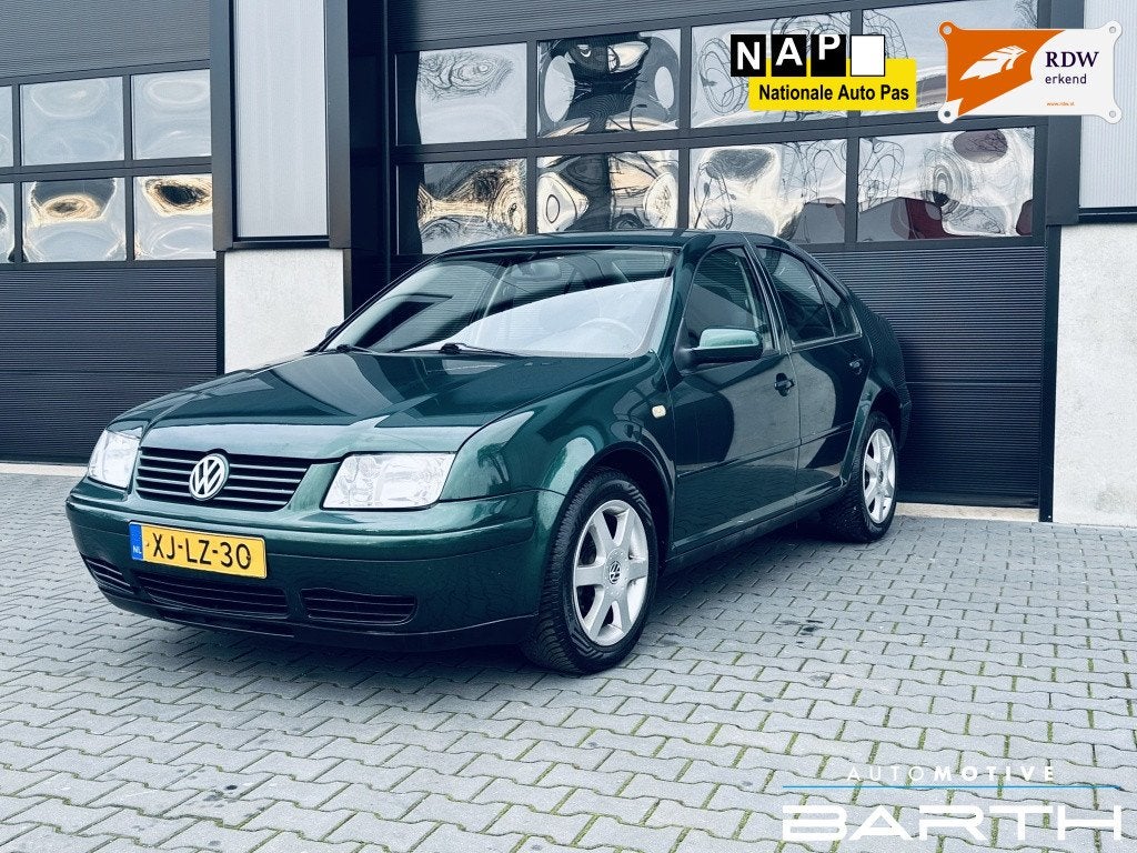 Volkswagen Bora 1.6 | Airco | NAP | APK | el. Pakket |, Volkswagen, Bedrijf, Handgeschakeld, Grijs