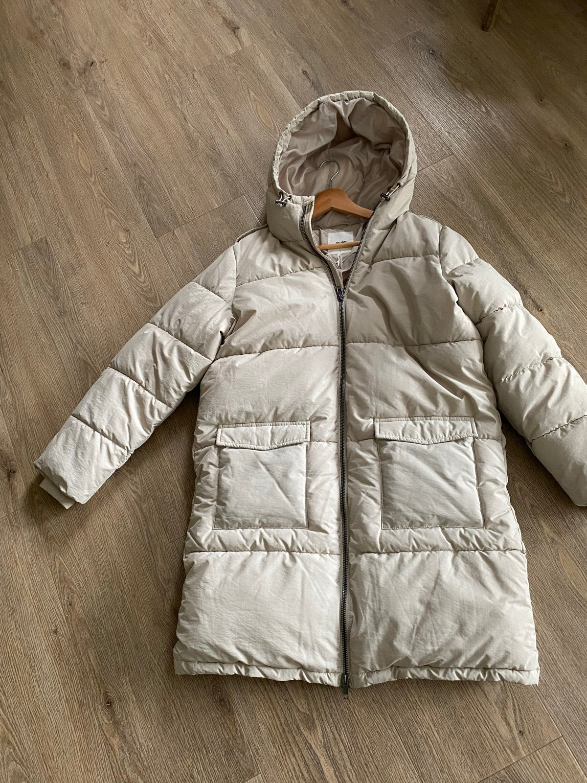 Lange Object winterjas maat L, Ophalen of Verzenden, Zo goed als nieuw, Maat 42/44 (L), Beige