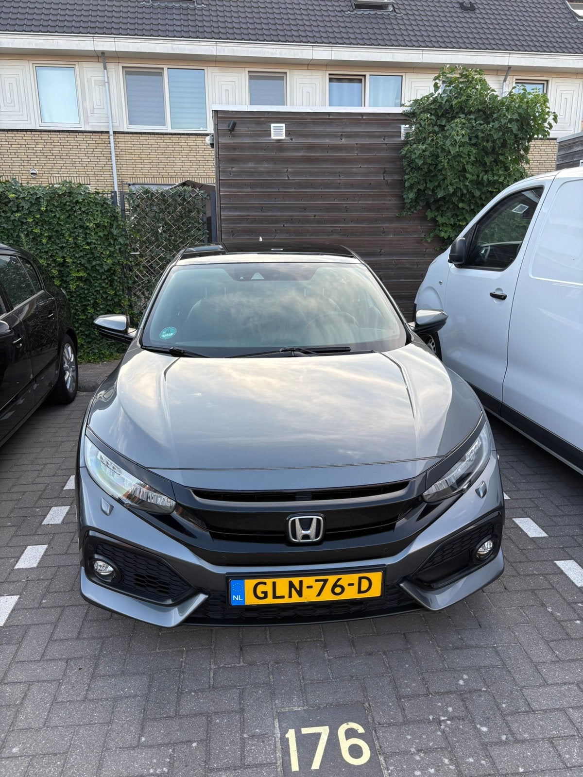 Honda Civic Executive Premium 1.0 I-vtec CVT 2018 Grijs, Auto's, Honda, Particulier, Civic, ABS, Achteruitrijcamera, Adaptieve lichten