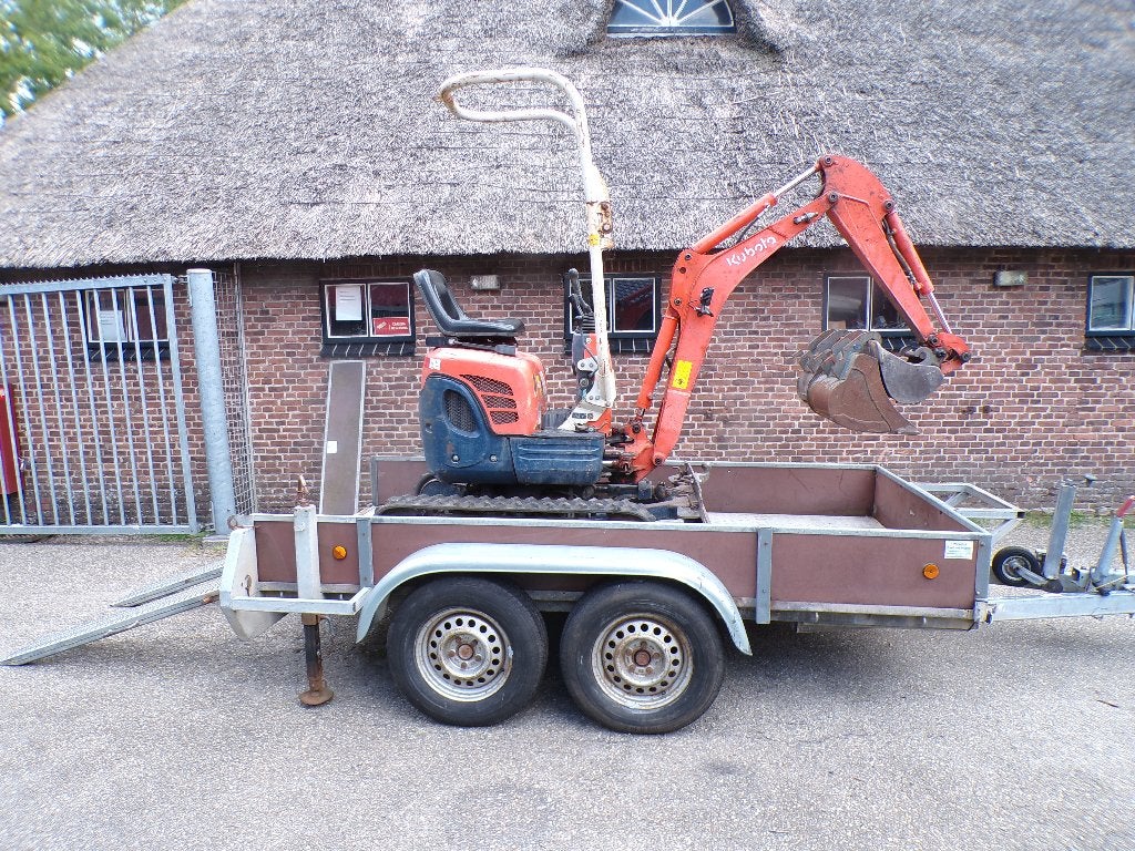 Kubota minigraver/aanhanger/trilplaat/ waterpas/ rijplaten., Ophalen, Graafmachine