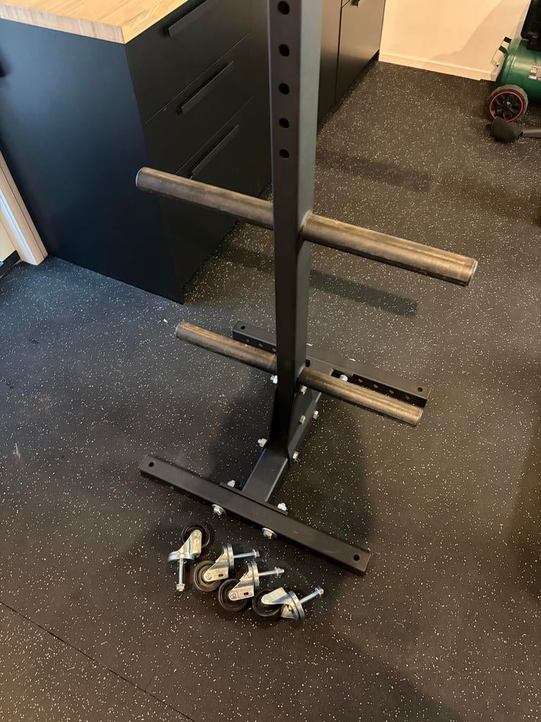 Rogue Fitness Vertical Plate Tree Halterschijvenrek, Sport en Fitness, Fitnessmaterialen, Ophalen, Gebruikt, Overige typen