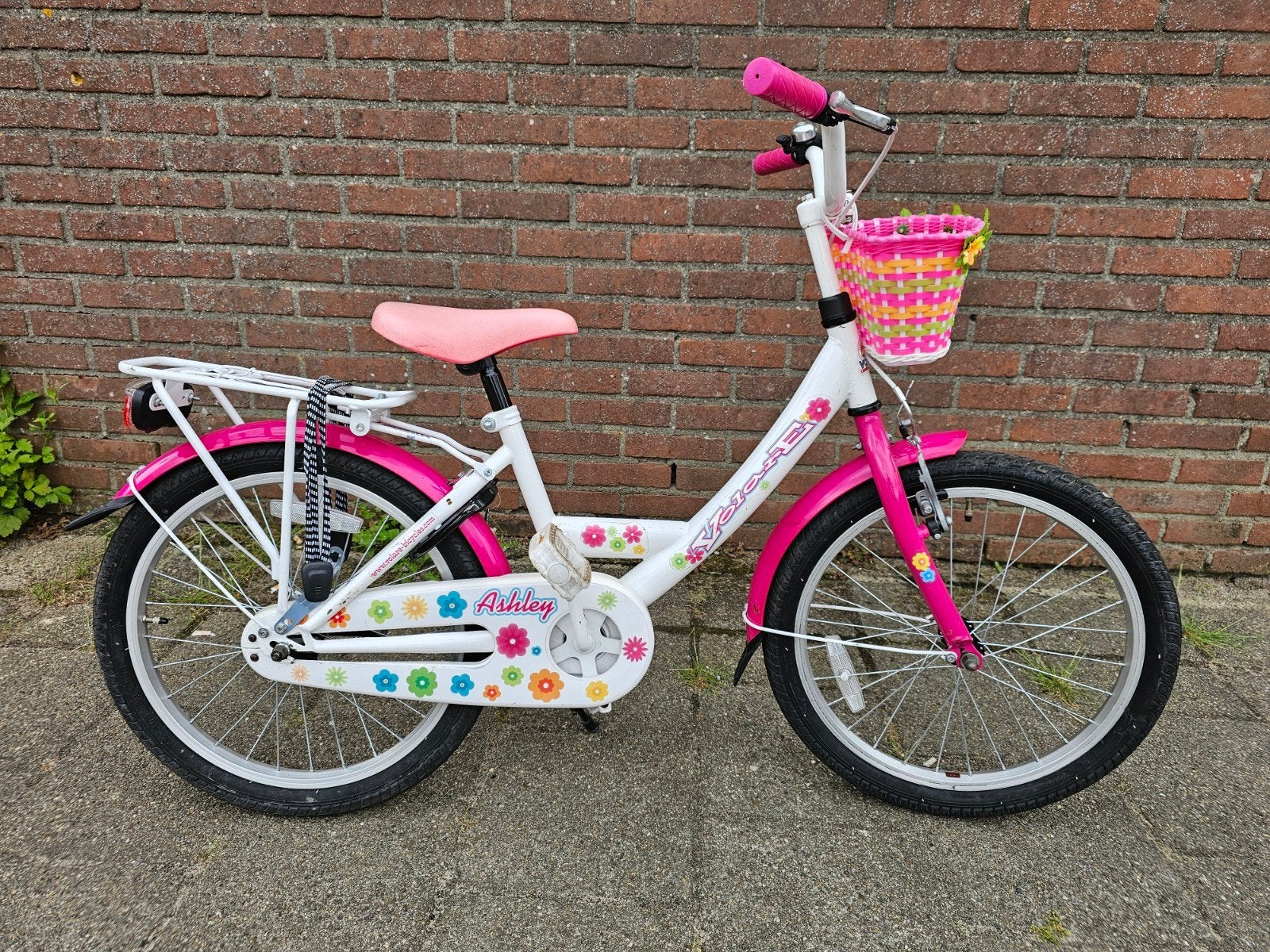 Volare meisjesfiets 20 inch - Goede staat!, Fietsen en Brommers, Ophalen, Velgrem, Volare, Zo goed als nieuw