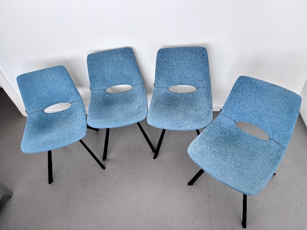 4x Eetkamerstoel merk: Goossens, Huis en Inrichting, Stoelen, Ophalen, Overige kleuren, Modern, Italiaans design, Zo goed als nieuw