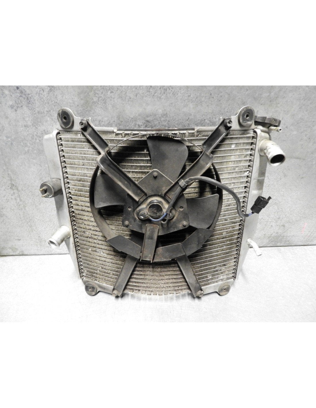 ZXR750 1993 - 1996 Kawasaki Radiator D1-43367 (m2444887090