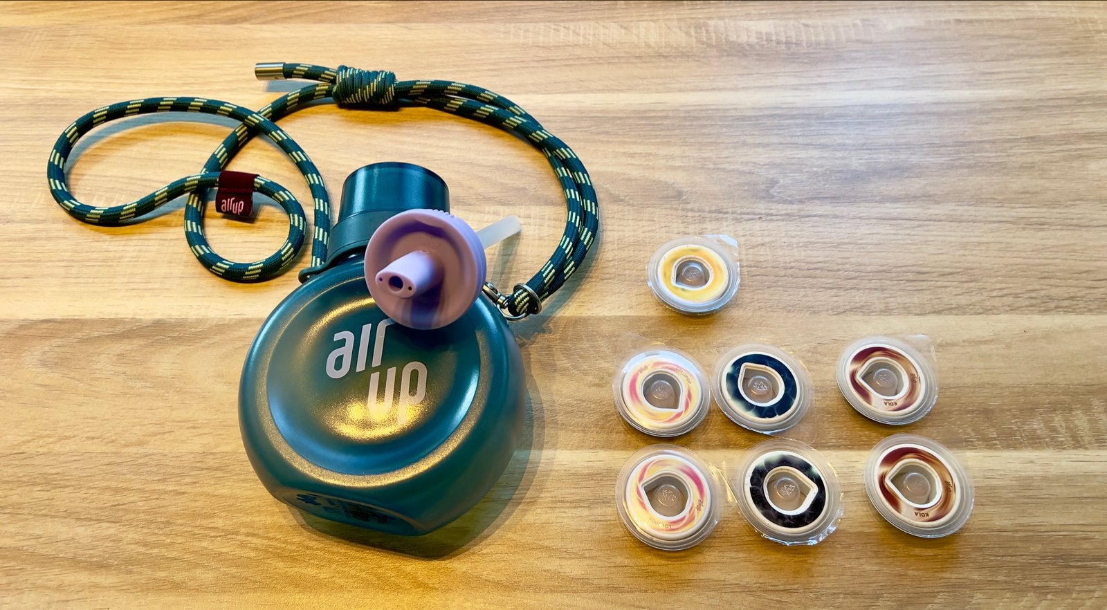 Air Up fles met draagkoord en 7 pods, Overige typen, Kunststof, Ophalen of Verzenden, Zo goed als nieuw