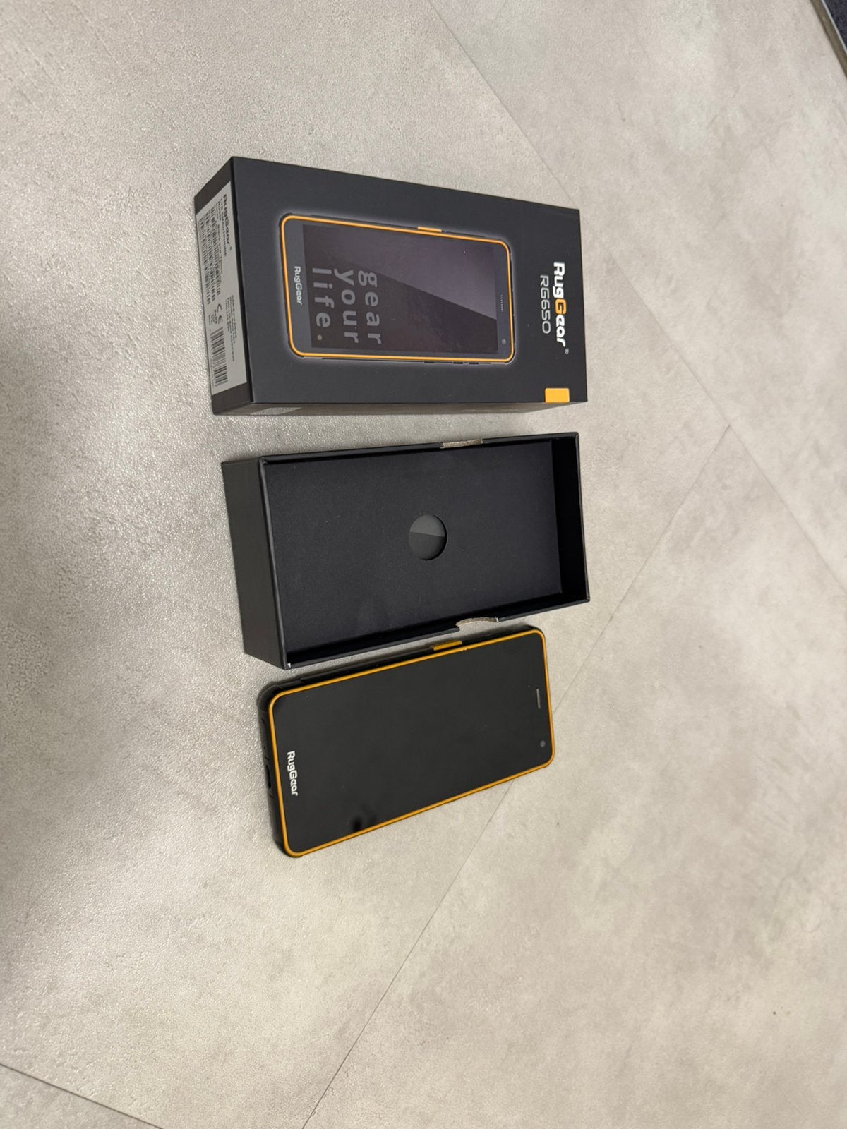RugGear RG650 smartphone zo goed als nieuw, Telecommunicatie, Mobiele telefoons | Overige merken, Ophalen of Verzenden, Zo goed als nieuw