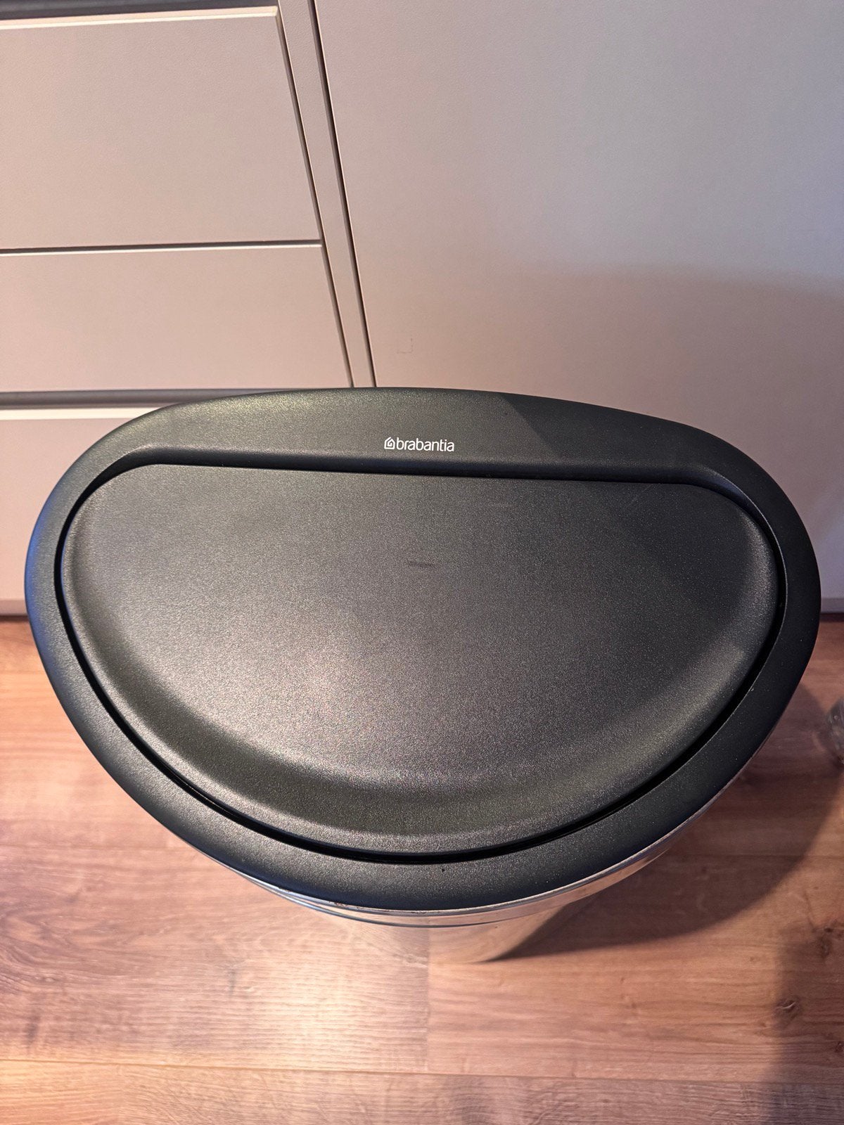 Brabantia Prullenbak 60l touch, 40 liter of meer, Ophalen, Zo goed als nieuw, Rvs