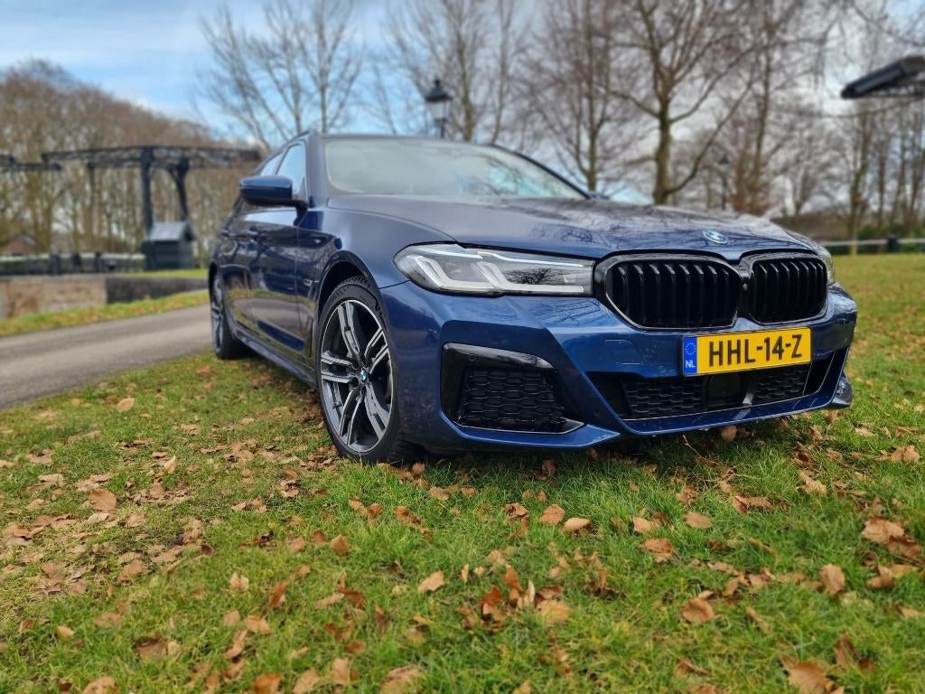 BMW 530e xD Touring 2021| Plug-in Hybrid | M Sport | Massage, Auto's, BMW, 1998 cc, 1935 kg, 4 cilinders, Blauw