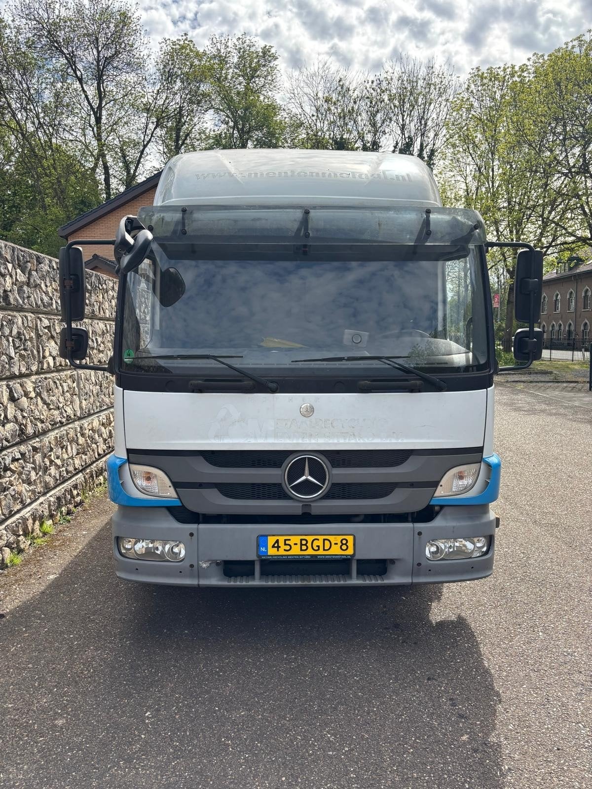 Mercedes Atego 1222 openlaadbak met hiab 085 kraan, Auto's, Bedrijf, Te koop