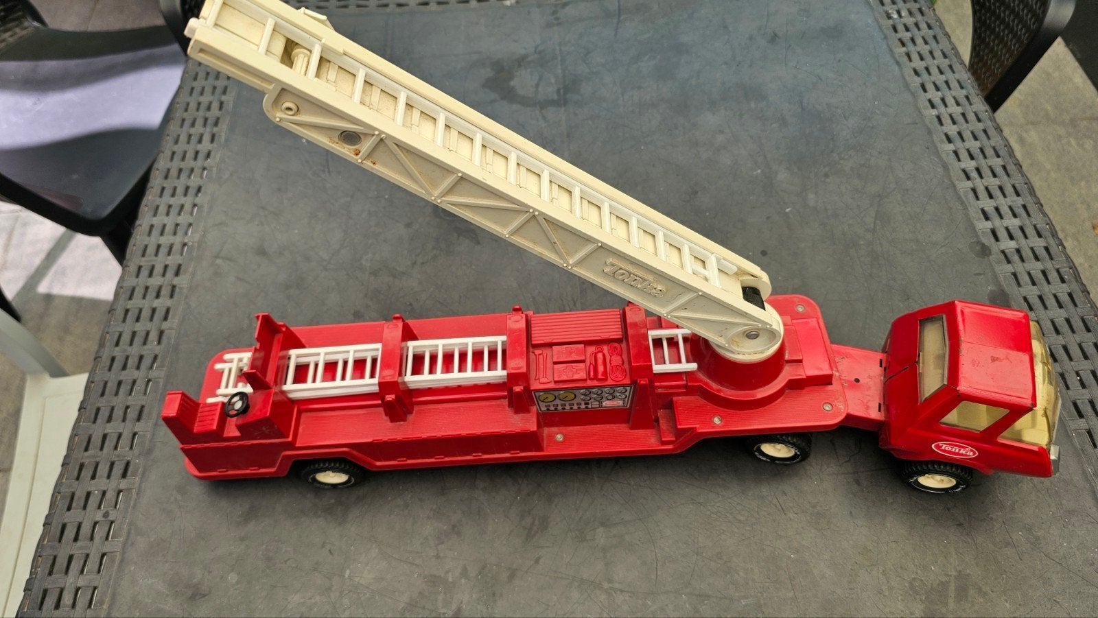 Vintage Tonka Brandweerwagen met Uitschuifbare Ladders, Ophalen of Verzenden, Gebruikt
