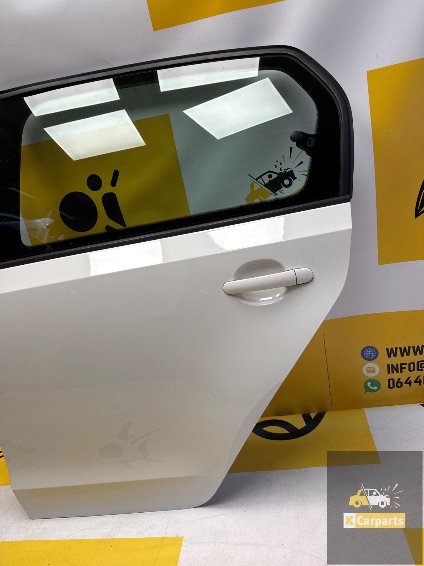 Portier Volkswagen Vw Up Links Achterdeur LC9A, Gebruikt, Volkswagen AG, Achter, Berliner Ring 2
38440  Wolfsburg, DE