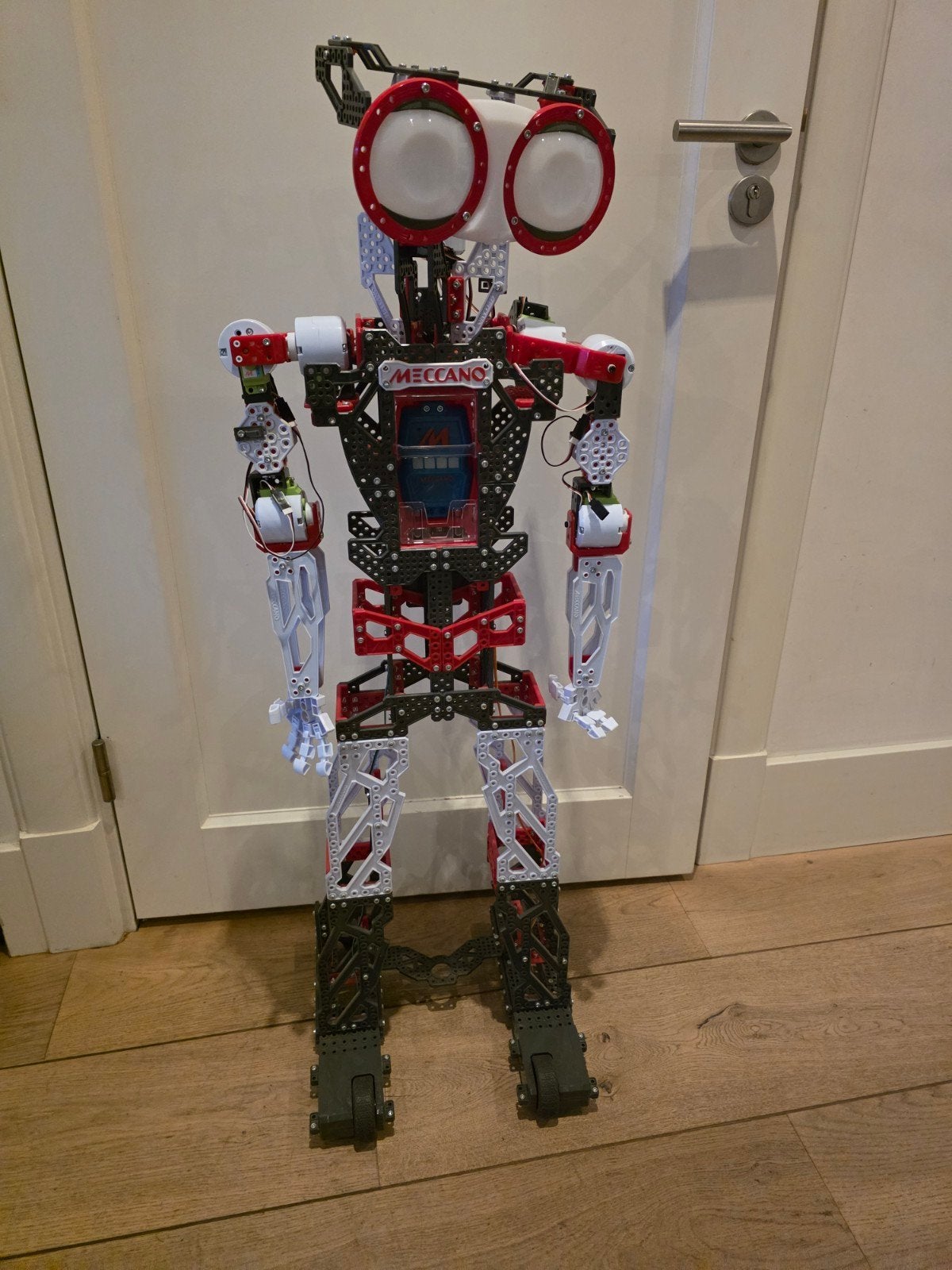 Meccano robot - Werkt na kleine reparatie, Ophalen, Gebruikt, Bouwen
