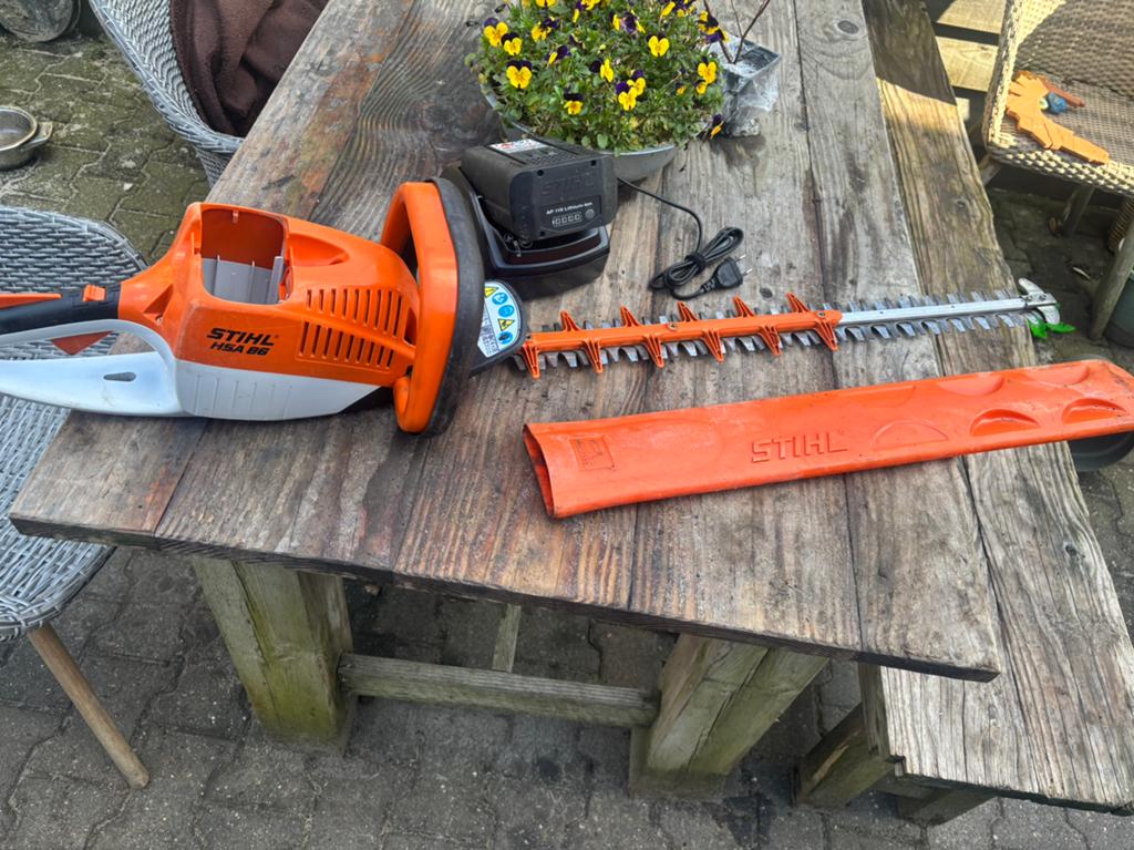 Stihl hsa86 accu heggenschaar set, Ophalen, Zo goed als nieuw, Overige soorten