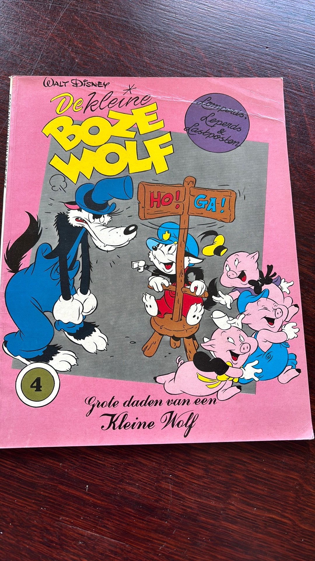 Walt disney / 4 De kleine boze wolf - Grote daden van een kl, Eén stripboek, Ophalen of Verzenden, Zo goed als nieuw