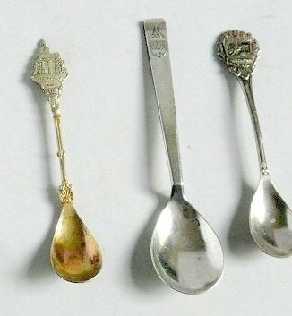 Verzilverde lepeltjes # 3 stuks - zie omschrijving.jpg, Antiek en Kunst, Antiek | Bestek, Ophalen of Verzenden