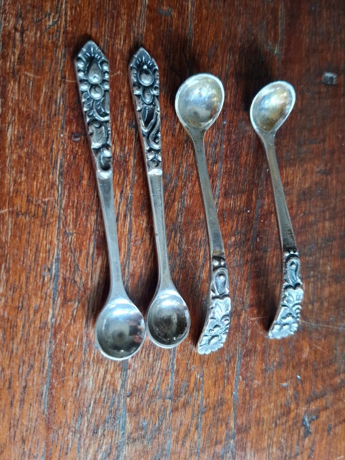 4 antieke Djokja zilveren lepeltjes, gemerkt 800, Antiek en Kunst, Antiek | Bestek, Ophalen of Verzenden