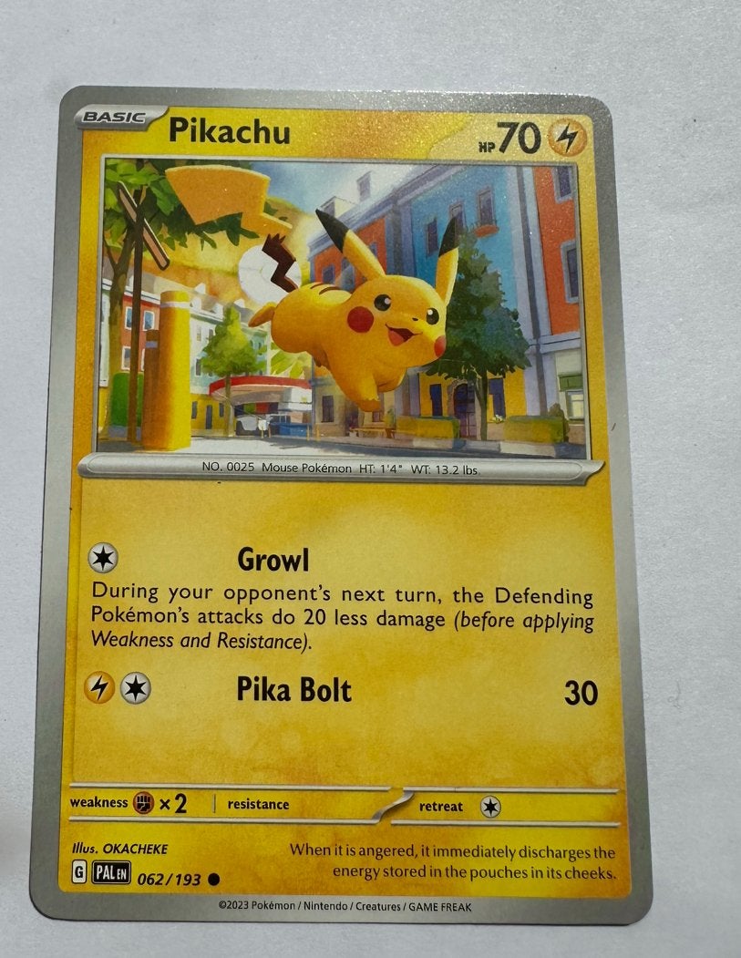 Pokémon kaarten Pikachu, Hobby en Vrije tijd, Ophalen of Verzenden, Zo goed als nieuw