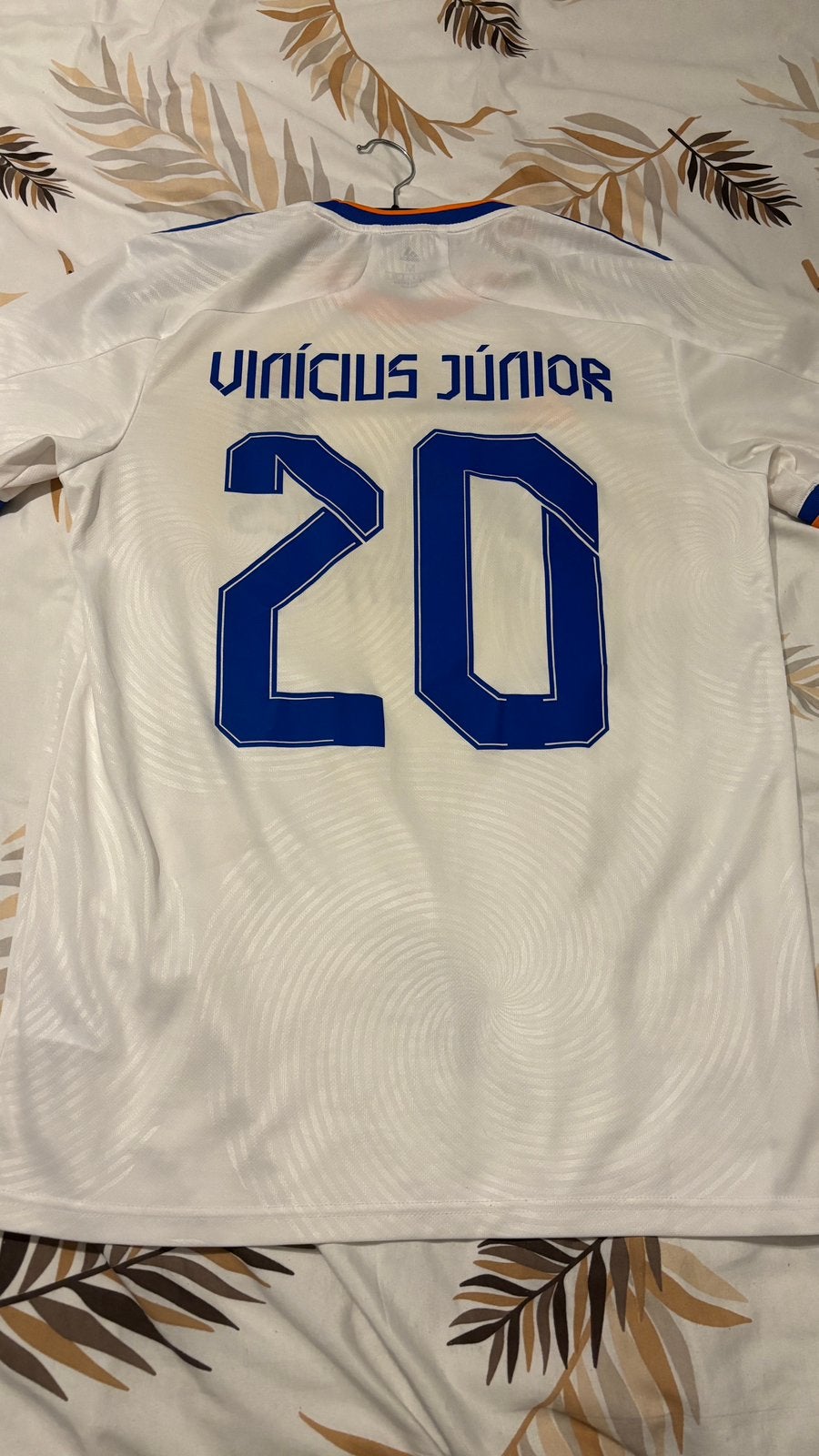 Origineel Real Madrid tenue 21/22 – Vinícius Júnior– Maat M, Maat M, Ophalen of Verzenden, Zo goed als nieuw, Shirt
