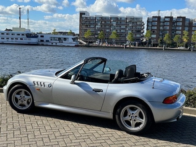 BMW Z3 1.8 Roadster Nieuw dak, Nieuwe APK, Auto's, BMW, Achterwielaandrijving, Zwart, 4 cilinders, Cabriolet