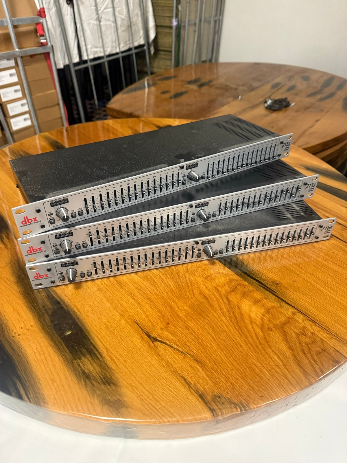 3x DBX 215s Graphic Equalizer - Perfecte Staat, Ophalen of Verzenden, Zo goed als nieuw, Audio