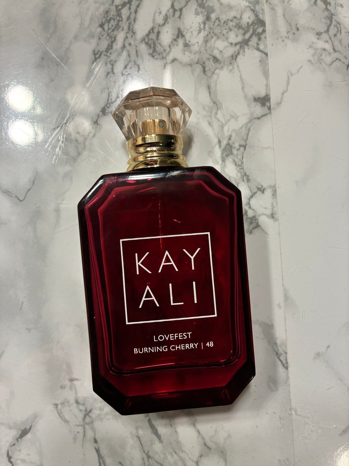 KAYALI LOVEFEST burning Cherry, Ophalen of Verzenden, Zo goed als nieuw