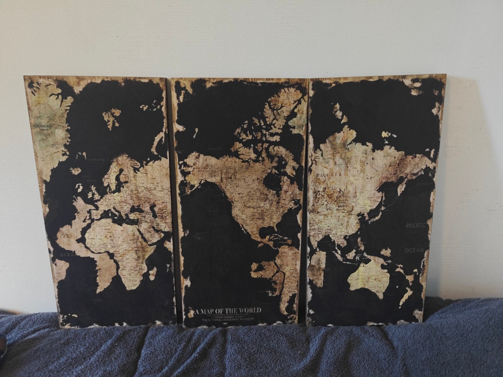 Map of the world schilderij, Ophalen