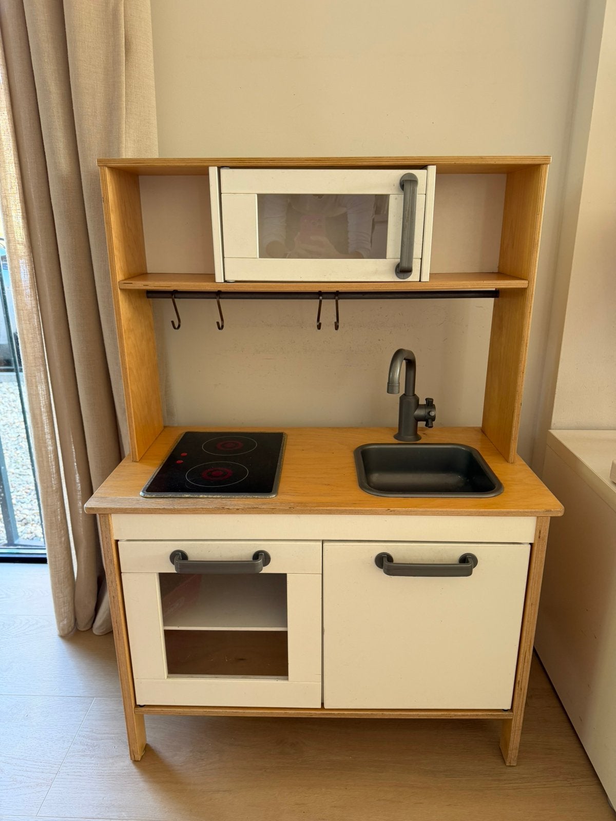 Ikea keukentje met toebehoren | gratis ophalen, Ophalen, Gebruikt, Hout, Speelkeuken