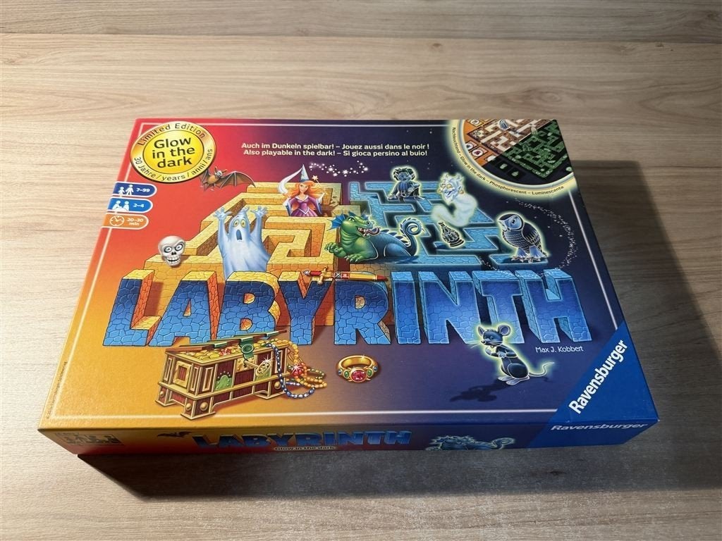 Labyrinth - doolhof met glow in the dark - s6707, Hobby en Vrije tijd, Gezelschapsspellen | Bordspellen, Verzenden, Zo goed als nieuw