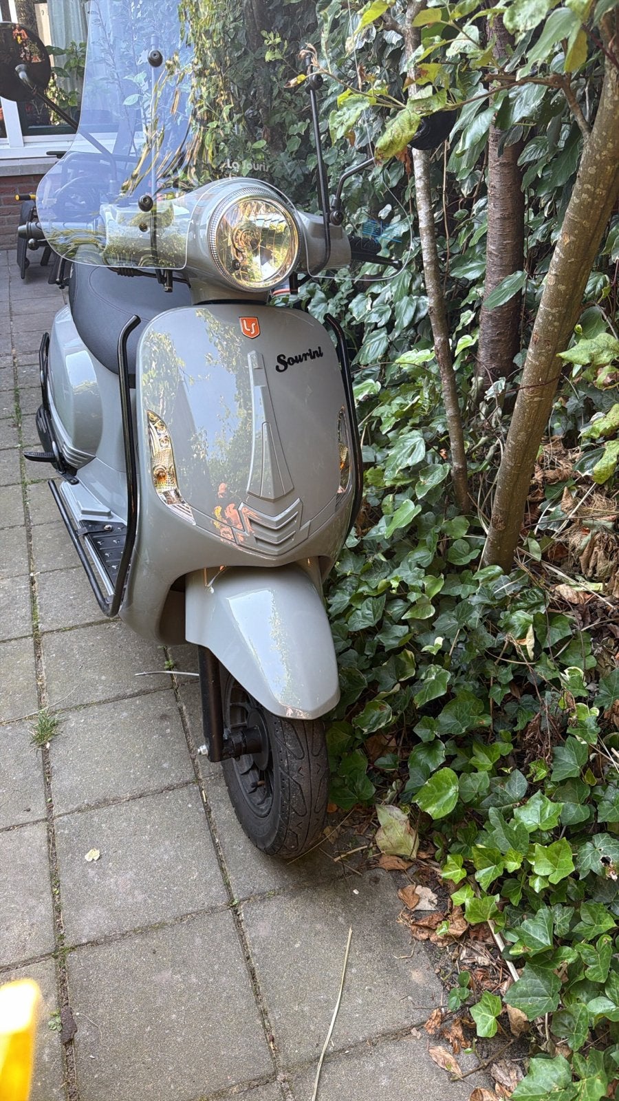La Souris Sourini bromscooter - 2024zo goed als nieuw, Ophalen of Verzenden, Zo goed als nieuw, Benzine, Overige merken